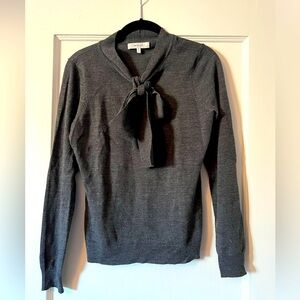 MILLY 100% wool bow tie neck gray sweater, size medium.